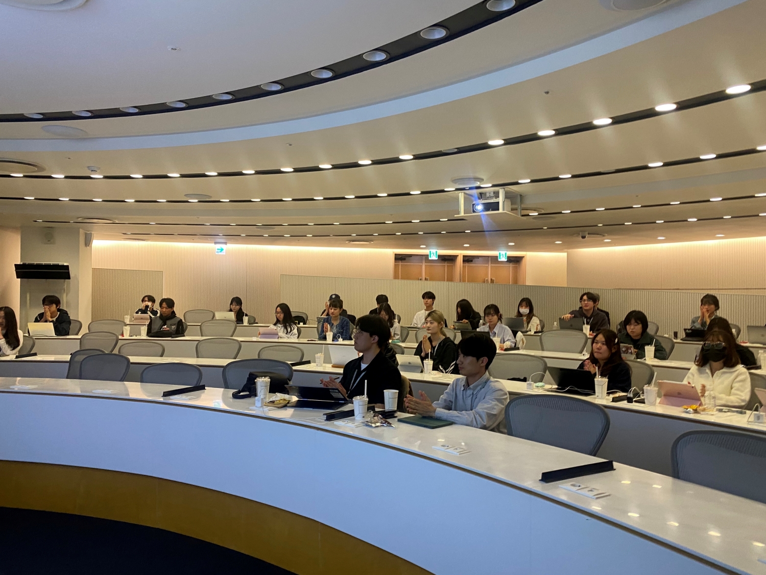 디지털콘텐츠학부, 엔씨소프트 판교 R&D센터 견학 및 현장 특강 진행 이미지